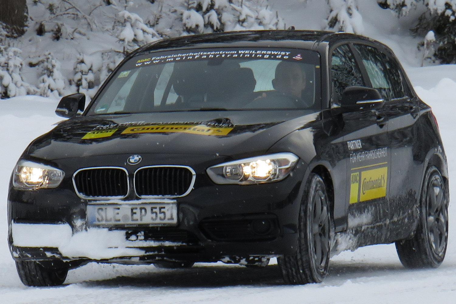 ADAC-PKW-Winter-Training_3-ADAC-Fahrsicherheitszentrum-Rhein-Erft-Weilerswist.png